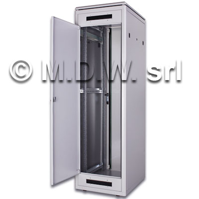 *ARMADIO 42 UNITA' LINEA PROFESSIONALE (A)2020 X (L)600 X (P)800 MM. COLORE GRIGIO CHIARO CON PORTA IN METALLO