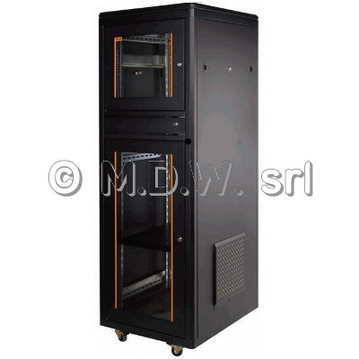 ARMADIO 36 UNITA' (A)1780 X (L)600 X (P) 800 MM. CON ALLOGGIAMENTI PER SERVER, TASTIERA E MONITOR COLORE NERO RAL 9005 (DN-19 36U-6/8-PC)