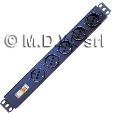 Multipresa 5 Schuko ed italiana  +  interruttore  Magnetotermico 1P+N -  struttura in PVC V0 ignifuga
