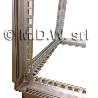 Telaio rack open frame 19 pollici - 12U X 551 X 818 (L x P mm), in alluminio...