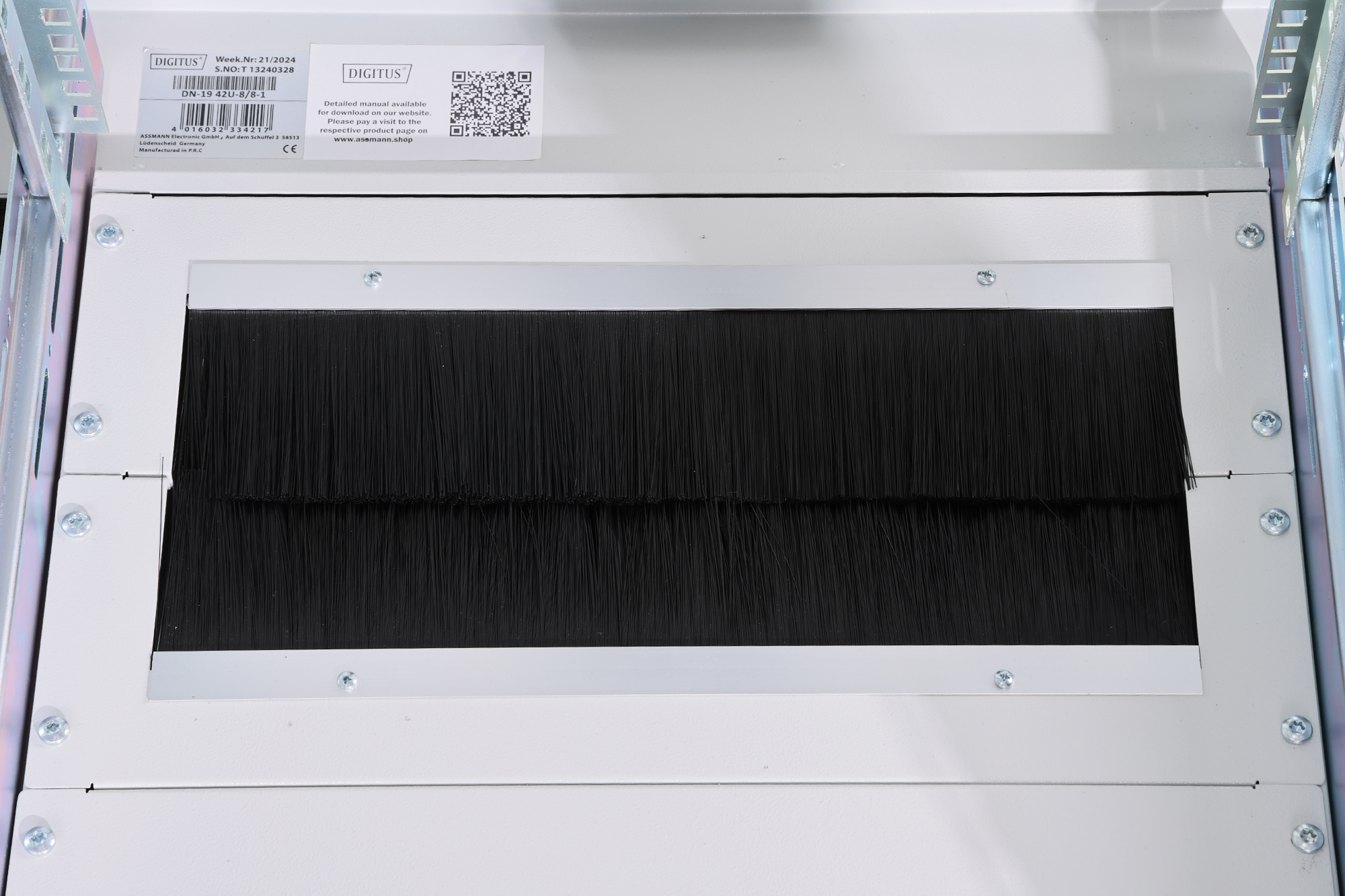 DIGITUS Armadio di rete serie Unique 42U - 800x800 mm (LxP), colore...