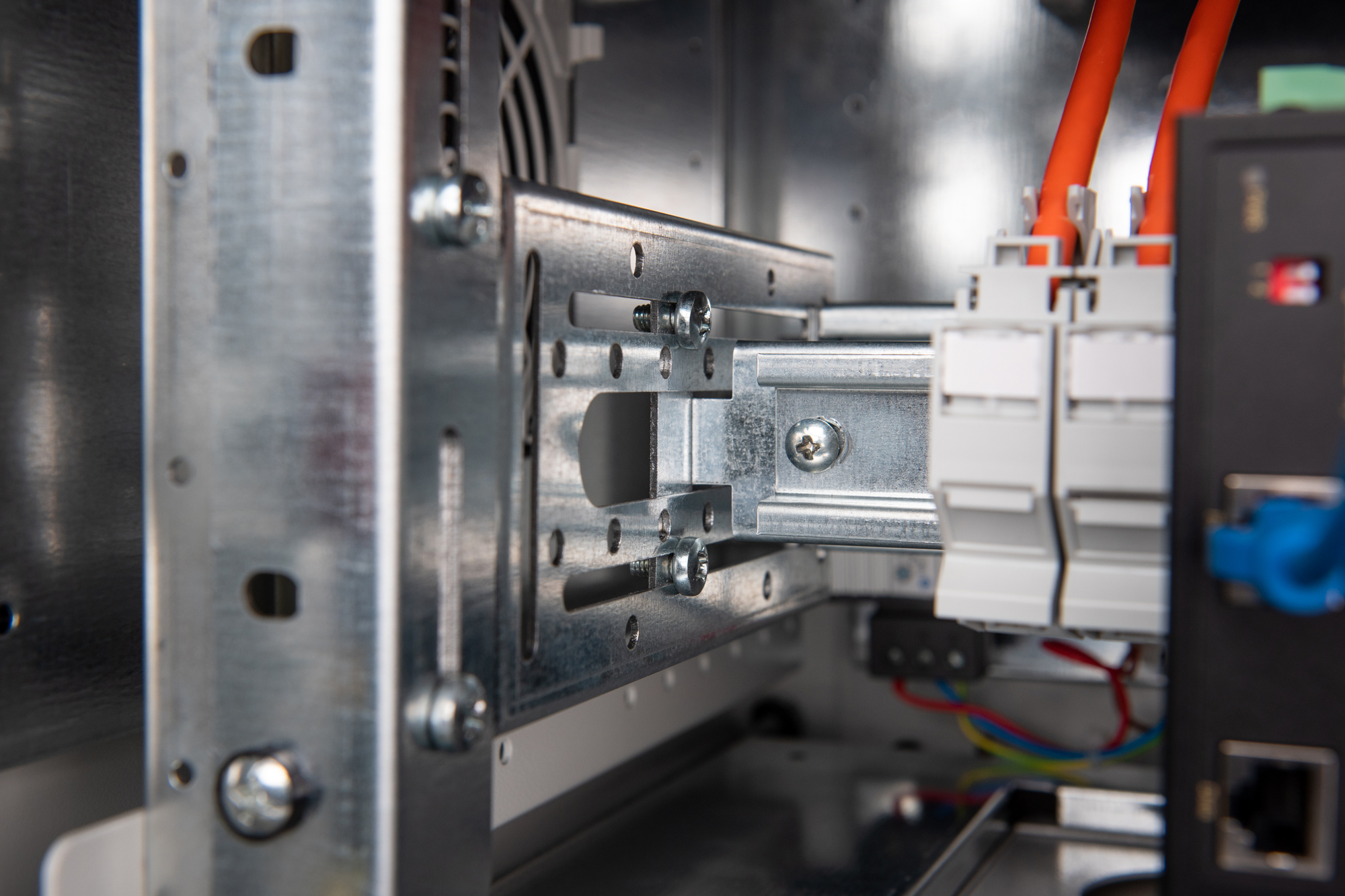 Supporto guida din 4u, 178x483x223 mm, galvanized incl. din rail,...