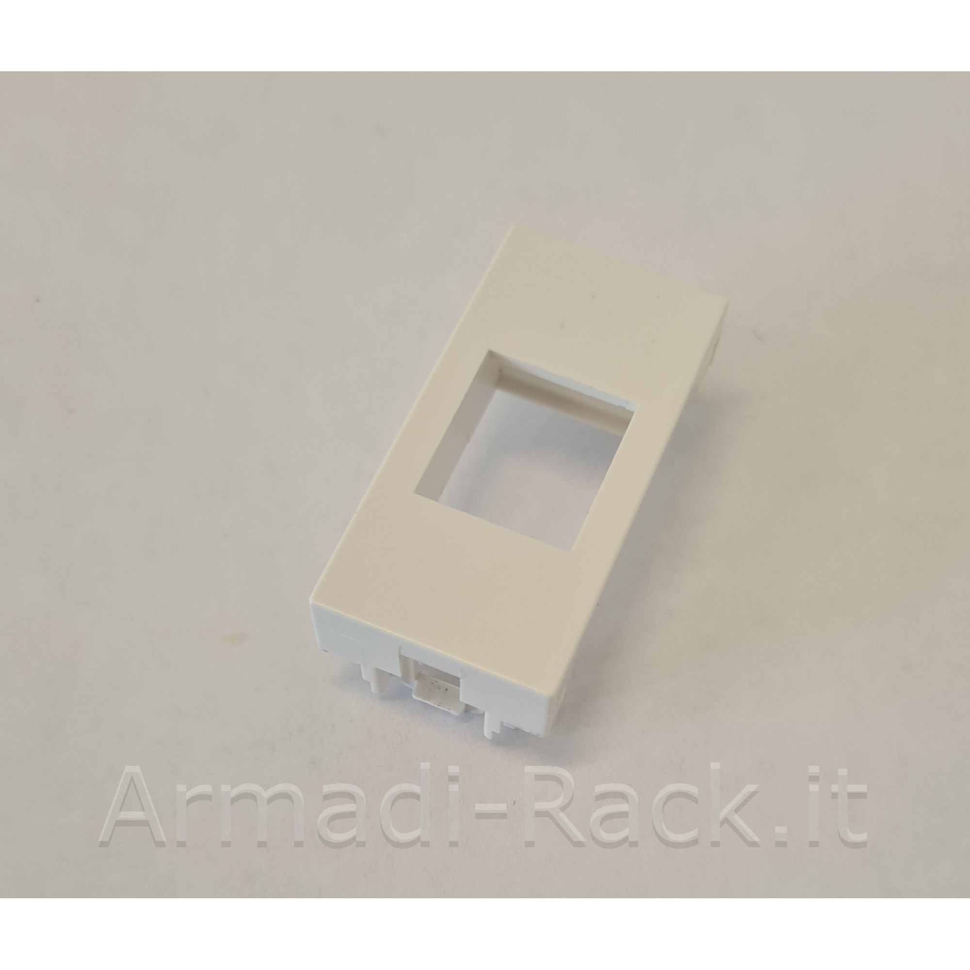 Adattatore portafrutto matix go bianco