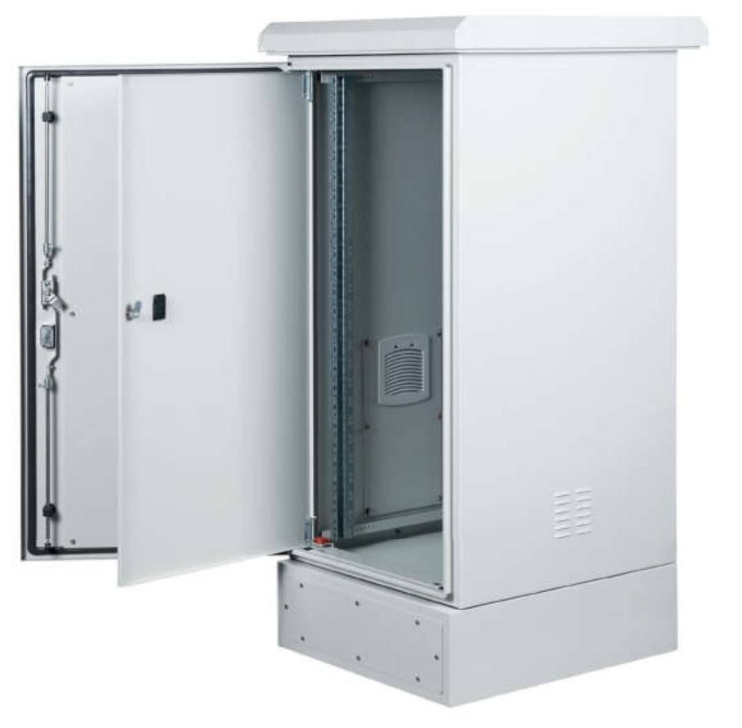 Armadio 24 unità rack per esterno IP65 600 x 650 h=1434 mm...