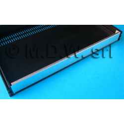 Controfrontale per cassetto 1U in ferro prezincato applicabile solo con frontale di 4 mm