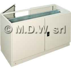 Base con doppia porta a battente, dimensioni 1200L x 700H x 500P con piastra interna 1150 x 612