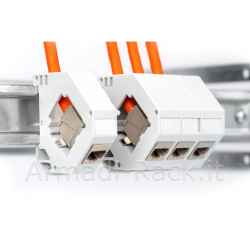 Digitus alloggiamenti keystone gper installazione delle guide, ip20