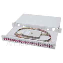 Pannello estraibile 19 per fibra ottica con 24 connettori lc duplex om4 completo di pigtail
