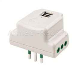 Adattatore elettrico spina tripolare italiana 10a con 3 prese tripolari italiane 10a e 2 porte usb 5v 2,1a bianco