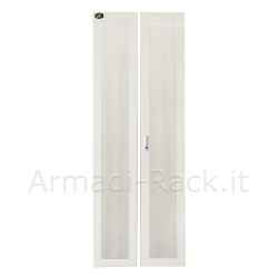 Doppie porte a battente grigliate per armadio alto 42U e largo 600 mm