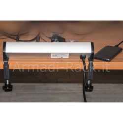 Multipresa da tavolo 4 prese universali con 2 porte usb e interruttore con coperchio di protezione cavo mt 1,80 spina tripolare italiana 16a