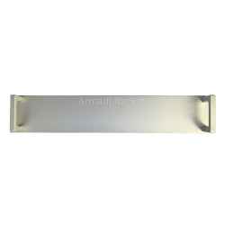 Piastra chiusura frontale altezza 2U in alluminio estruso anodizzato naturale completo di maniglie