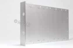 Parete laterale completa di flangia per subrack 3 unità profondi 239,2 mm per schede da 220 mm